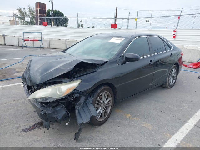 Toyota CAMRY SE 2015 4T1BF1FK6FU059086 Image 2