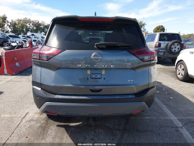 5N1BT3BAXPC683420 Nissan Rogue Sv Fwd