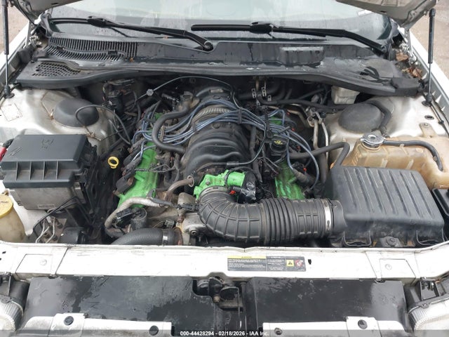 2005 Chrysler 300c მანქანა იყიდება აუქციონზე, vin: 2C3AA63H25H105751, აუქციონის ნომერი: 44428294
