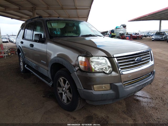 2006 FORD EXPLORER 1FMEU63E96UB55423 Photo 0