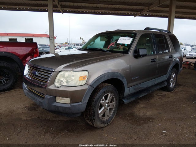 2006 FORD EXPLORER 1FMEU63E96UB55423 Photo 1