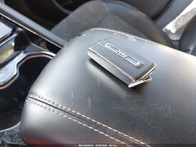 2023 JEEP GRAND CHEROKEE L 1C4RJKAG8P8808085 Photo 10