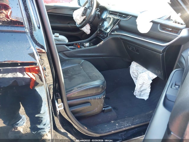 2023 JEEP GRAND CHEROKEE L 1C4RJKAG8P8808085 Photo 4