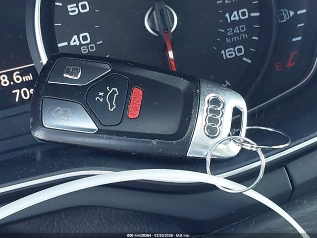 2019 AUDI A4 WAUGMAF47KN019523 Photo 10