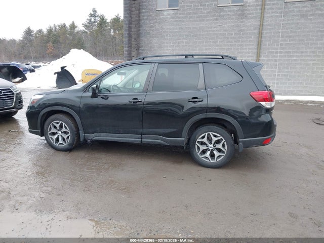 JF2SKAGC3LH563365 Subaru Forester Premium