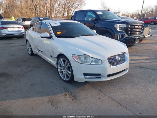 2010 JAGUAR XF SAJWA0GB1ALR57480