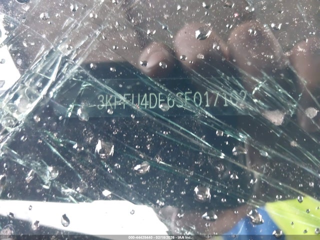 3KPFU4DE6SE017102 KIA K4 Ex