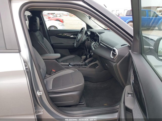 2025 CHEVROLET TRAILBLAZER KL79MMSL6SB114289 Photo 4