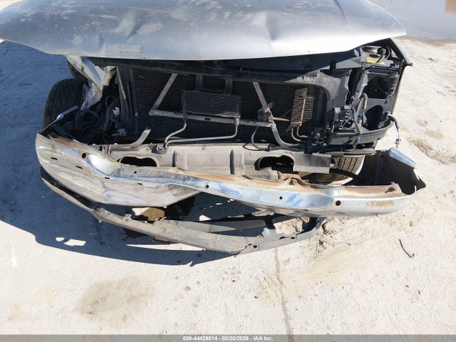 Aukcja sprzedaży 2001 Gmc Yukon Xl 1500 Sle, vin: 3GKFK16T81G286614, numer aukcji: 44428514