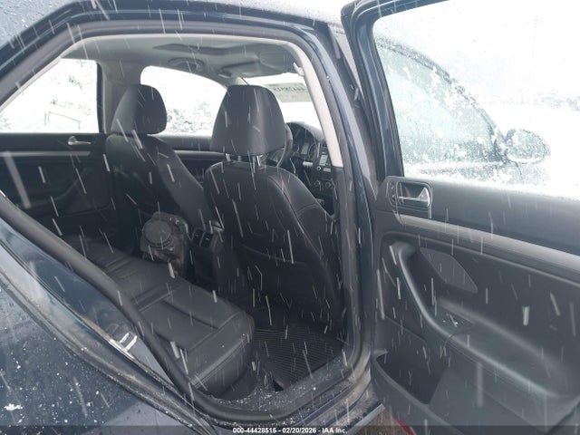 Продажа на аукционе авто 2010 Volkswagen Jetta Limited Edition, vin: 3VWRZ7AJ6AM140952, номер лота: 44428515