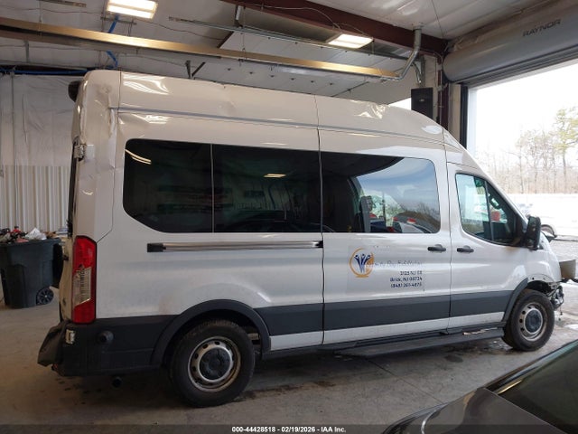 44428518 :رقم المزاد ، 1FBAX2X8XRKA34525 vin ، 2024 Ford Transit-350 Passenger Van مزاد بيع