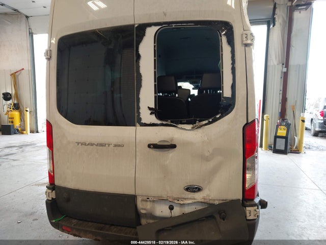 44428518 :رقم المزاد ، 1FBAX2X8XRKA34525 vin ، 2024 Ford Transit-350 Passenger Van مزاد بيع