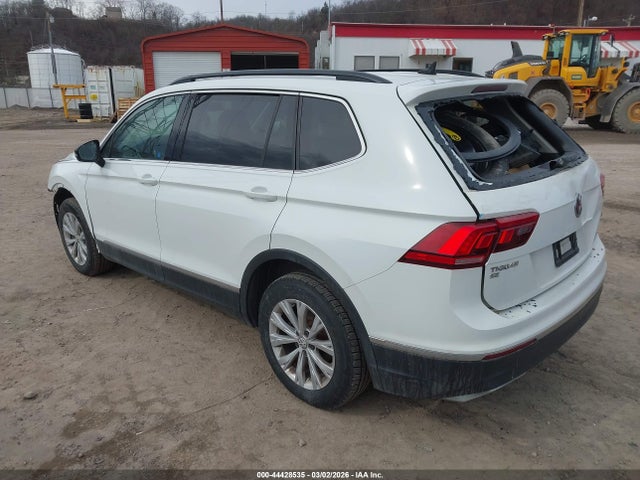 44428535 :رقم المزاد ، 3VV2B7AX4JM116065 vin ، 2018 Volkswagen Tiguan 2.0t Se/2.0t Sel مزاد بيع