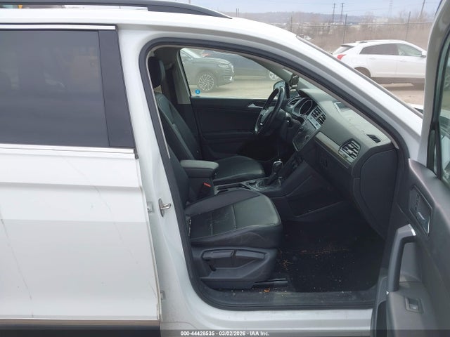 44428535 :رقم المزاد ، 3VV2B7AX4JM116065 vin ، 2018 Volkswagen Tiguan 2.0t Se/2.0t Sel مزاد بيع