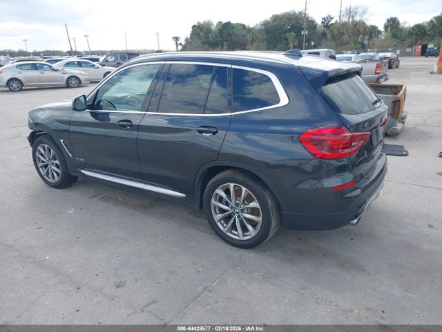 2018 BMW X3 5UXTR9C54JLC82305 Photo 2