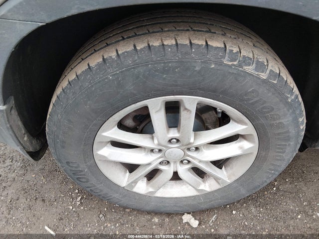 5XYKTDA71FG609829 KIA Sorento Lx V6