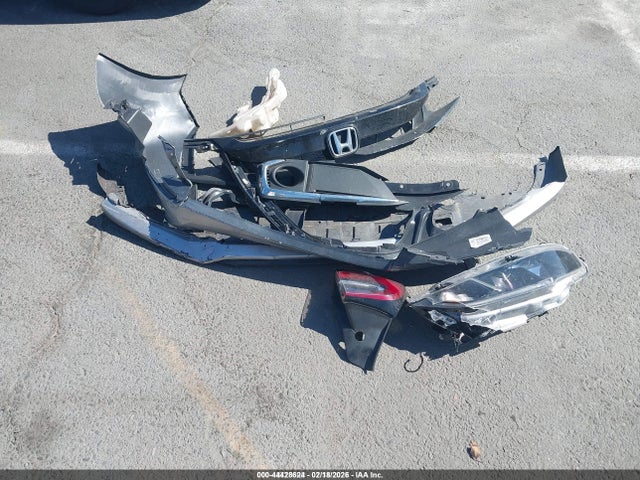 Honda Civic Lx 2019 2HGFC2F63KH582104 Image 12