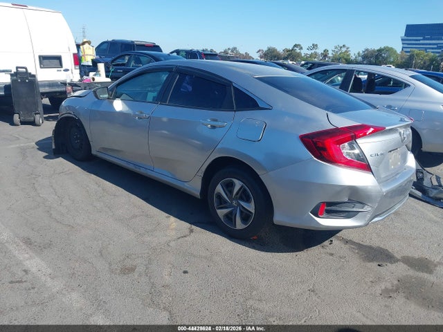 Honda Civic Lx 2019 2HGFC2F63KH582104 Image 3