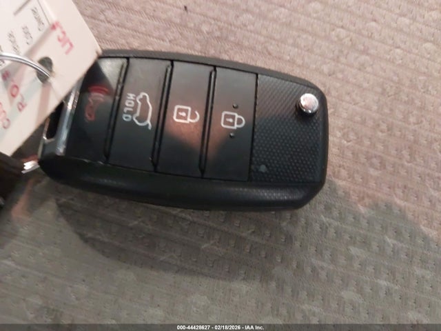 2018 KIA SEDONA KNDMA5C11J6388256 Photo 10