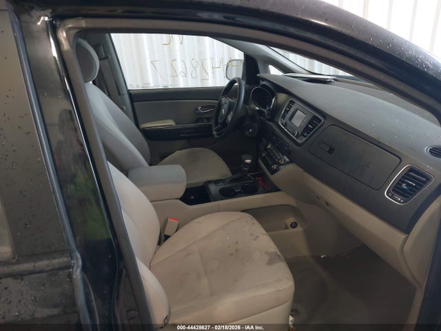 2018 KIA SEDONA KNDMA5C11J6388256 Photo 4
