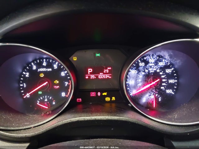 2018 KIA SEDONA KNDMA5C11J6388256 Photo 6