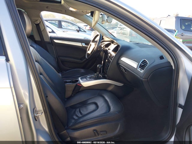 44428662 :رقم المزاد ، WAUEFAFL2BN008664 vin ، 2011 Audi A4 2.0t Premium مزاد بيع
