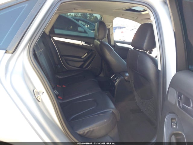 44428662 :رقم المزاد ، WAUEFAFL2BN008664 vin ، 2011 Audi A4 2.0t Premium مزاد بيع