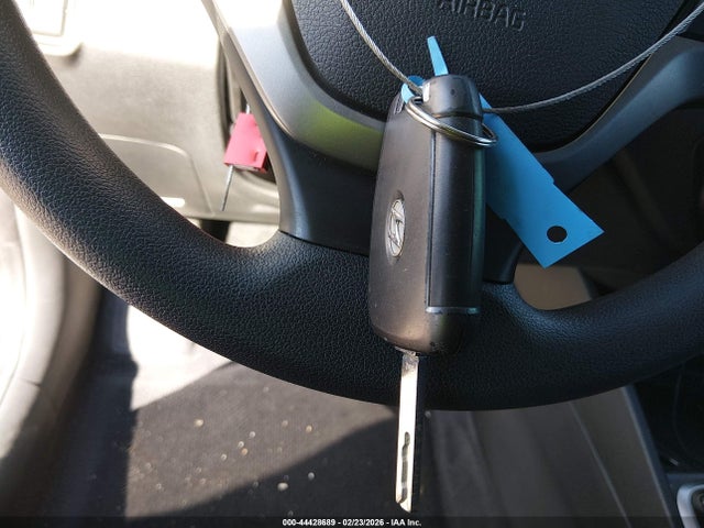 44428689 :رقم المزاد ، 3KPC24A69LE092352 vin ، 2020 Hyundai Accent Se مزاد بيع
