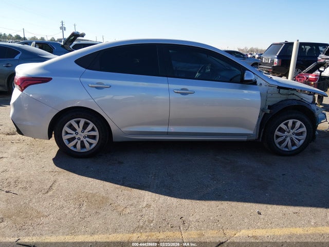 44428689 :رقم المزاد ، 3KPC24A69LE092352 vin ، 2020 Hyundai Accent Se مزاد بيع