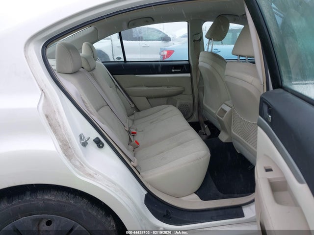 44428703 :رقم المزاد ، 4S3BMBA60B3234412 vin ، 2011 Subaru Legacy 2.5i مزاد بيع
