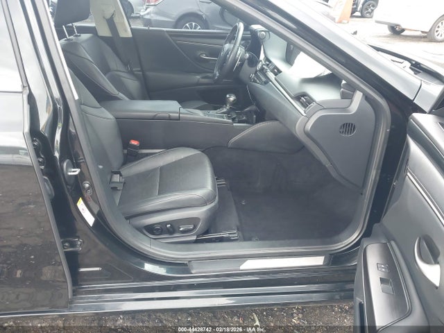44428742 :رقم المزاد ، 58ABZ1B12KU028604 vin ، 2019 Lexus Es 350 مزاد بيع