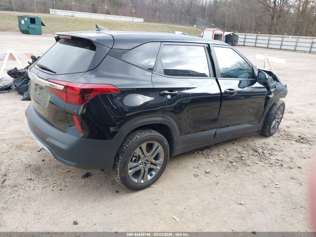 Продажа на аукционе авто 2023 Kia Seltos Lx, vin: KNDEPCAA4P7414149, номер лота: 44428748