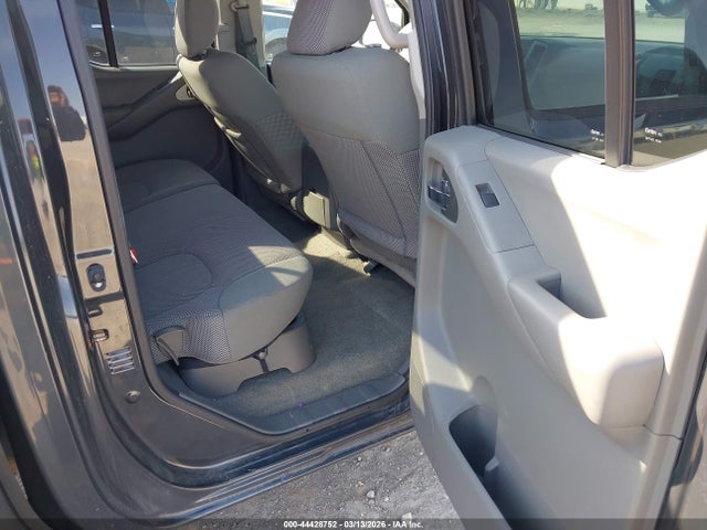 1N6AD0ER6FN728303 Nissan Frontier Sv