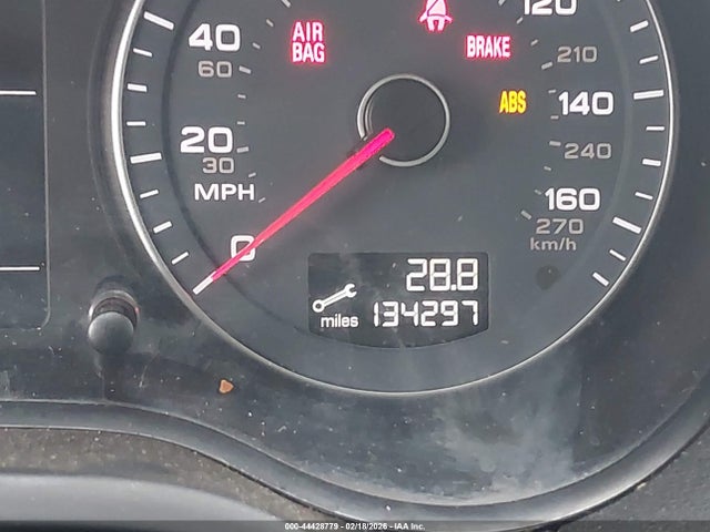 2012 AUDI A3 WAUBJAFM8CA021079 Photo 5