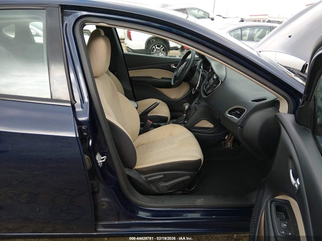 2015 DODGE DART 1C3CDFBBXFD415531 Photo 4