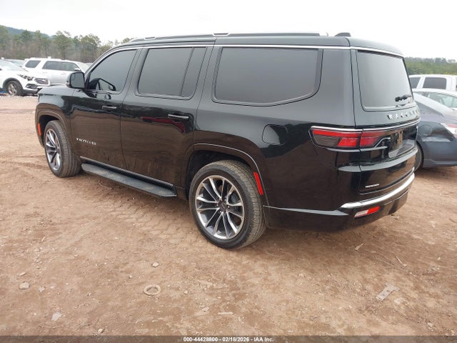 2023 JEEP WAGONEER 1C4SJVBP6PS534633 Photo 2