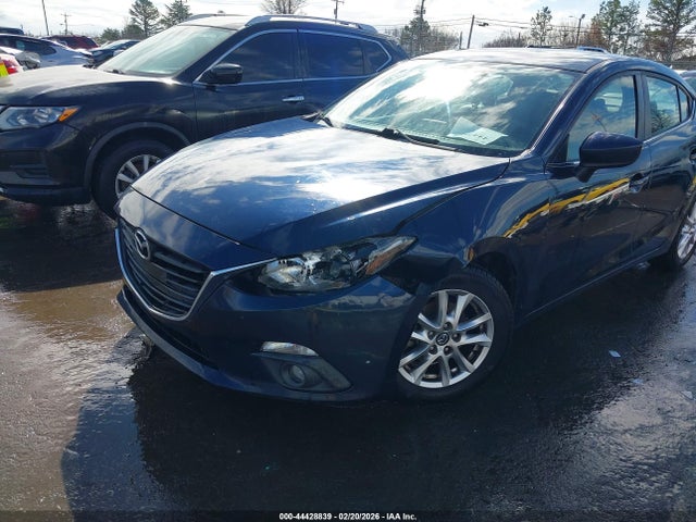 44428839 :رقم المزاد ، 3MZBM1W78FM125161 vin ، 2015 Mazda Mazda3 I Grand Touring مزاد بيع