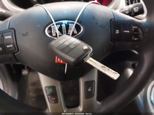 Продажа на аукционе авто 2015 Kia Sportage Lx, vin: KNDPBCAC1F7790668, номер лота: 44428873