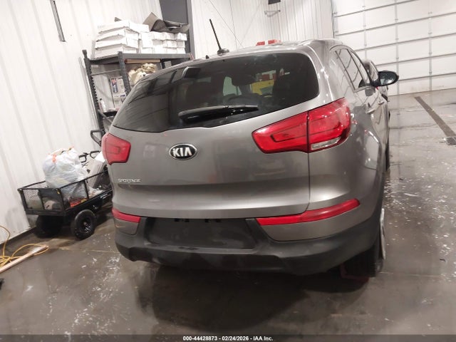 Продажа на аукционе авто 2015 Kia Sportage Lx, vin: KNDPBCAC1F7790668, номер лота: 44428873