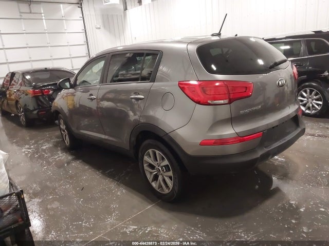 Продажа на аукционе авто 2015 Kia Sportage Lx, vin: KNDPBCAC1F7790668, номер лота: 44428873