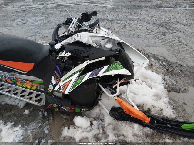 4UF16SNW4GT109607 Arctic Cat Zl 600