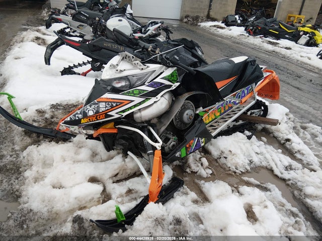 4UF16SNW4GT109607 Arctic Cat Zl 600