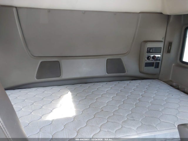 Продажа на аукционе авто 2015 International Prostar, vin: 3HSDJSNR5FN575610, номер лота: 44428931