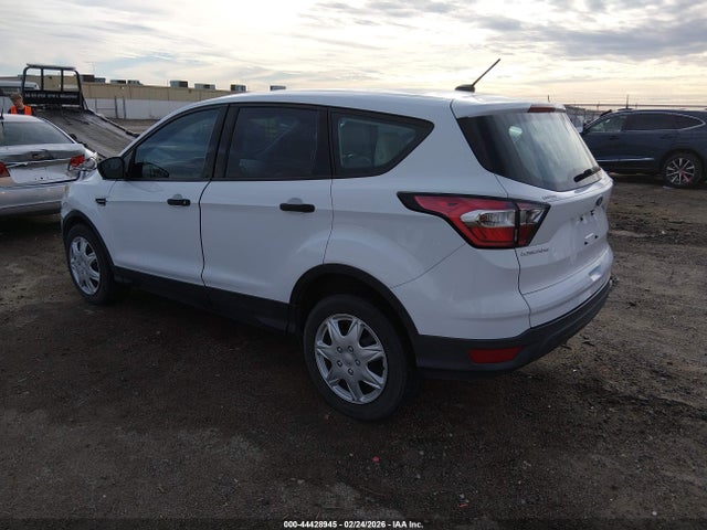 1FMCU0F73HUC87243 Ford ESCAPE S