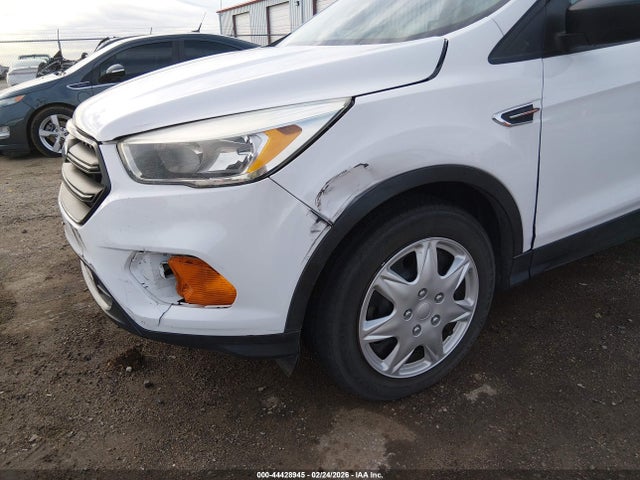 1FMCU0F73HUC87243 Ford ESCAPE S