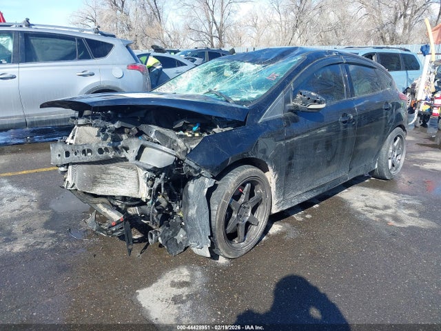 1FADP3L94GL225576 Ford FOCUS ST