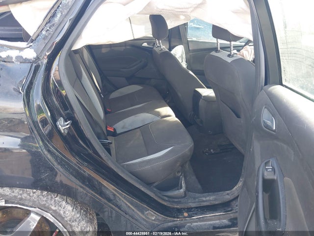 1FADP3L94GL225576 Ford FOCUS ST
