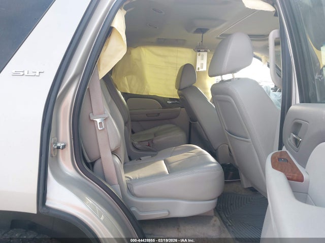 Продажа на аукционе авто 2008 Gmc Yukon Slt, vin: 1GKFC13058R136364, номер лота: 44428955