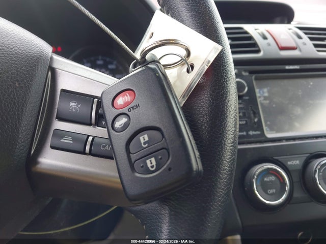 44428956 :رقم المزاد ، JF2SJAWC5FH476768 vin ، 2015 Subaru Forester 2.5i Touring مزاد بيع