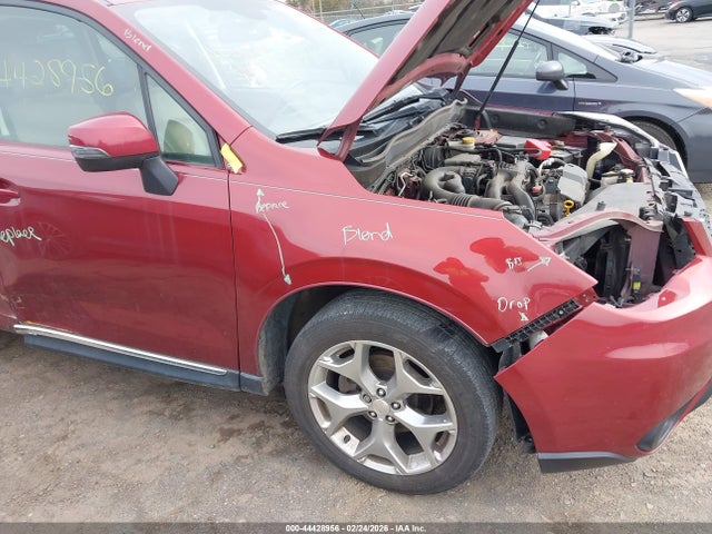 44428956 :رقم المزاد ، JF2SJAWC5FH476768 vin ، 2015 Subaru Forester 2.5i Touring مزاد بيع